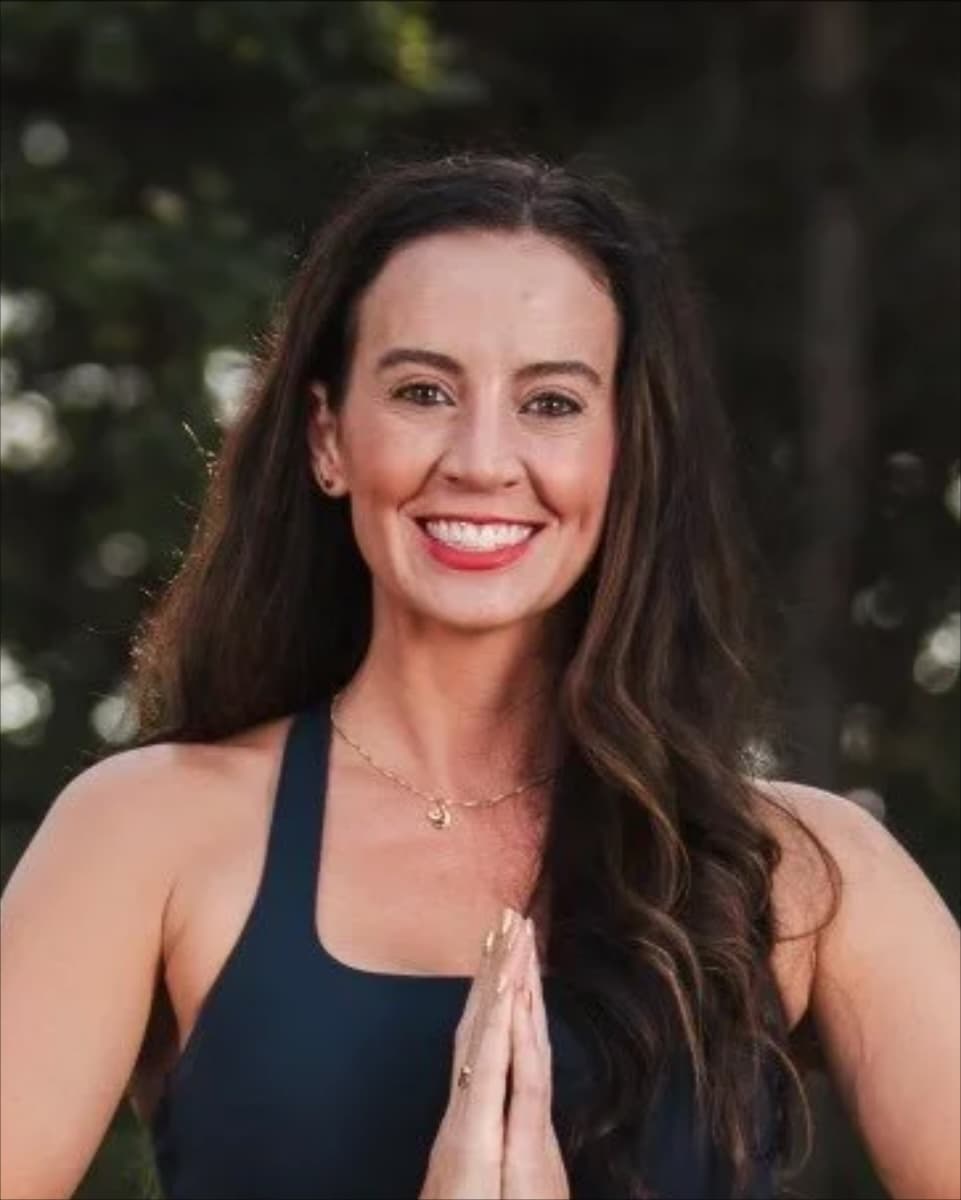 Jenna - yoga instructor