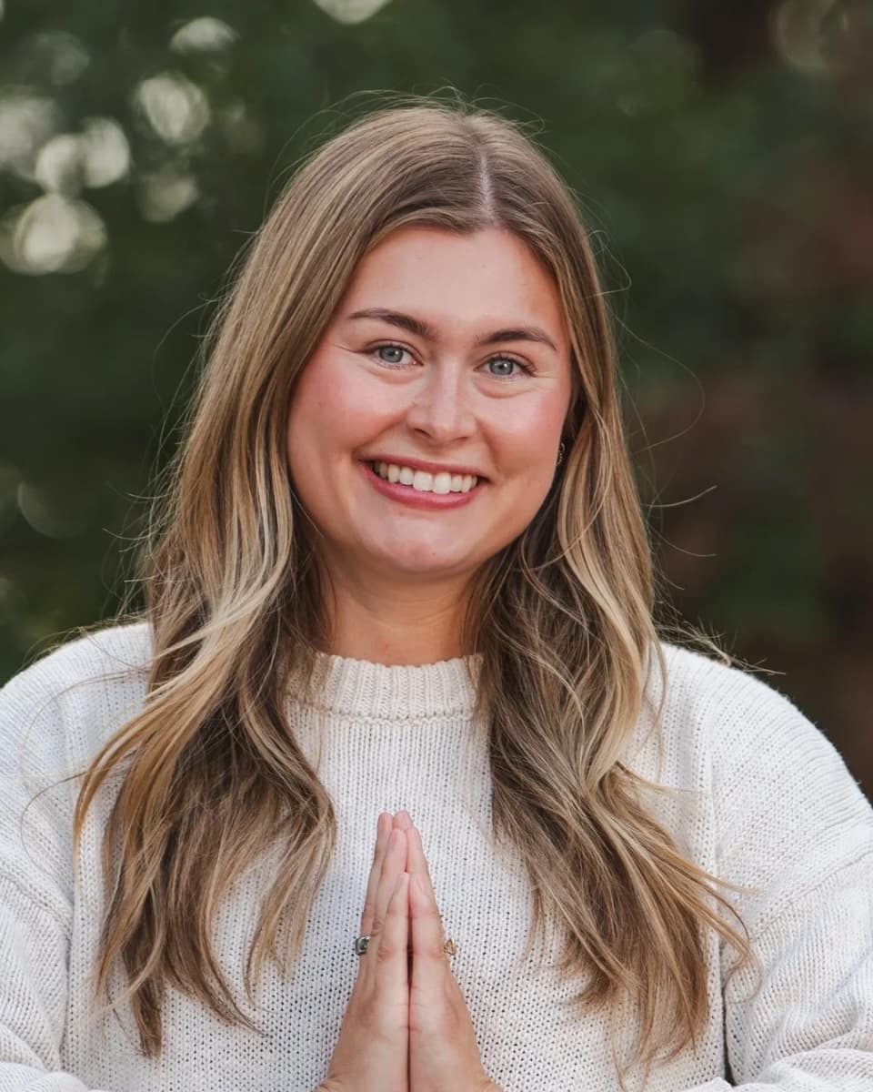 Kylee - yoga instructor